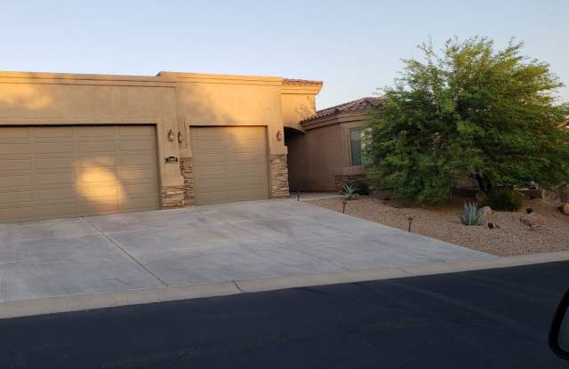 JUST REDUCED!!Winter Furnished Rental Available 2027 Gallery 3