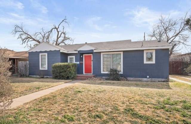 2803 30th Street photos photos