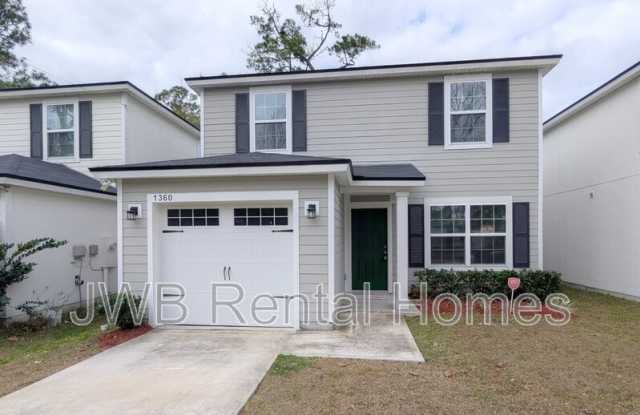 1360 Orton St photos photos