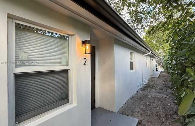 219 NW 7th Ct photos photos