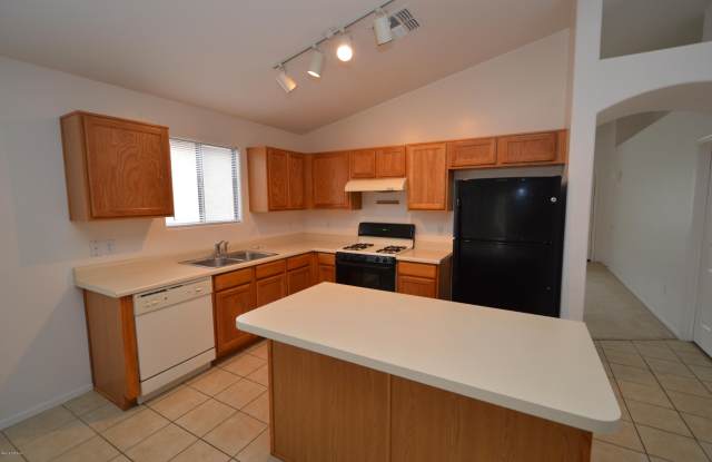 12890 E Red Iron Trail Gallery 4