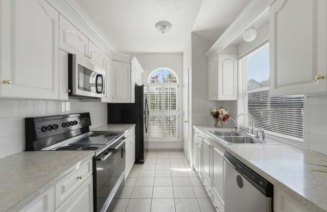 248 Dogwood Drive Gallery 3