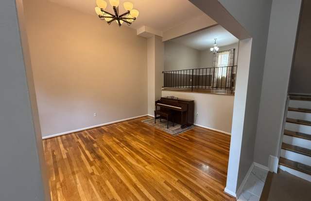553 MONET DR Gallery 3