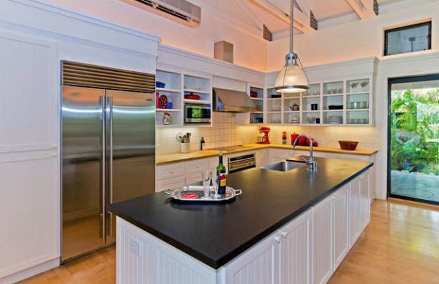4 Bedroom Kailua Beachside Custom Island Home Gallery 4