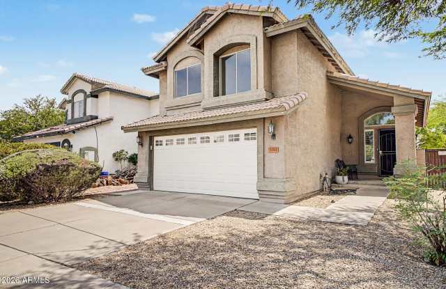 3301 E MARCONI Avenue Gallery 2