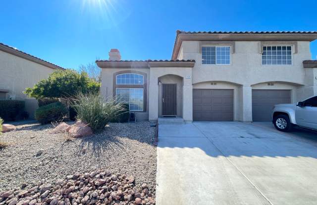 Lovely townhome in The Pueblo Village of Summerlin photos photos