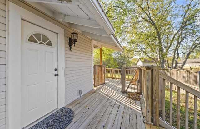 737 Lakeside Drive - 737 Lakeside Drive, Rockwall, TX 75032