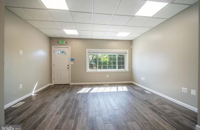 5102 CURTIS Gallery 3
