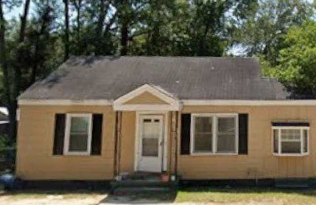 604 W Moore Street photos photos