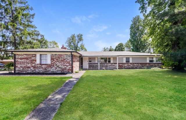 4361 Hillcrest Drive photos photos