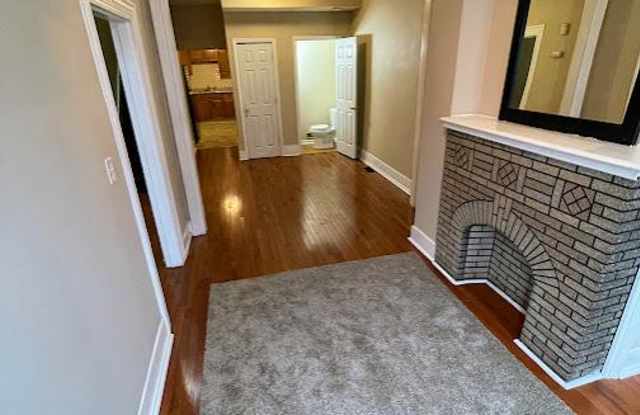 1806 North Gratz Street Gallery 3