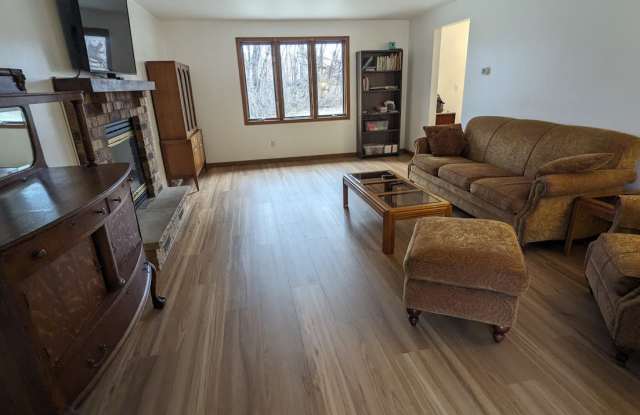 2043 Hilltop Drive photos photos