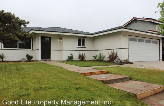 202 McKinley St - 202 Mckinley Street, Oceanside, CA 92057
