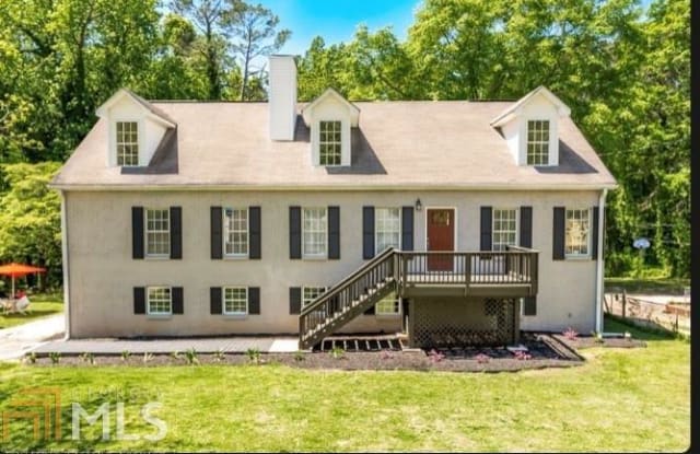 3225 Harris Dr - 3225 Harris Drive, East Point, GA 30337