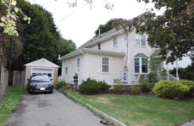 213 Holmes St photos photos
