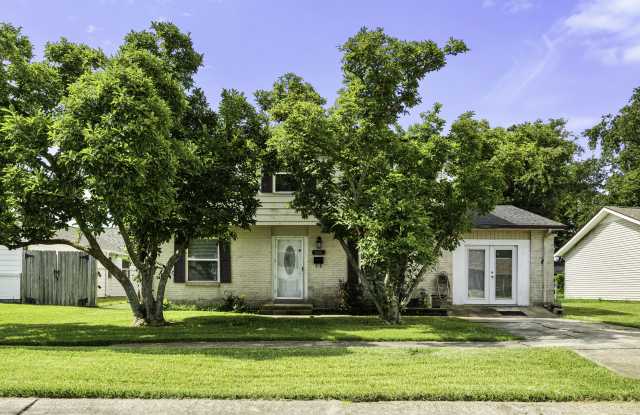 421 Holy Cross Place photos photos