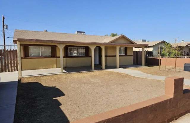 4846 South 36th Avenue photos photos