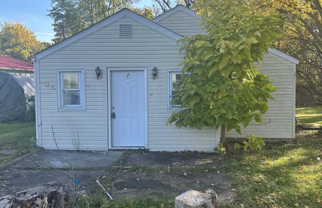 606 Harold Ave - 606 Harold Avenue, Mansfield, OH 44906