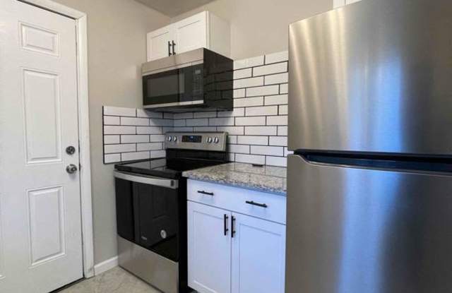 7901 Camargo Rd 4 - 7901 Camargo Road, Madeira, OH 45243