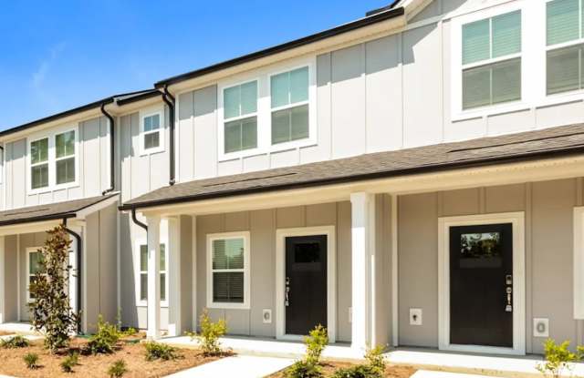 228 River Rock Dr - 228 River Rock Drive, Lebanon, TN 37087