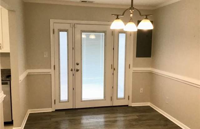 419 Shagbark Road Gallery 4