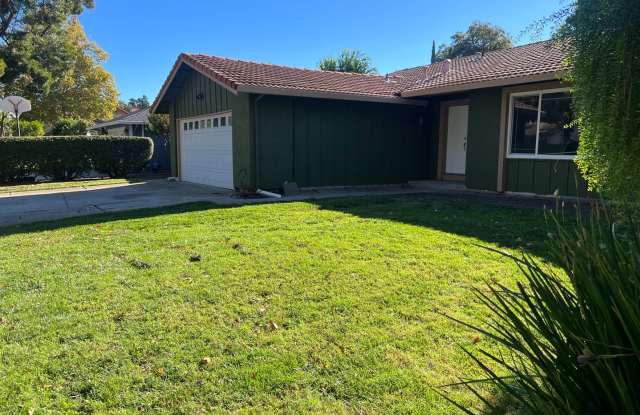 4Bedroom House - 6296 Hansen Drive, Pleasanton, CA 94566