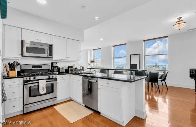 501 Grand Avenue unit: 6B Gallery 4