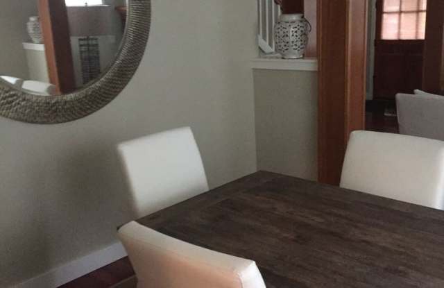 10286 NE Garibaldi Loop Gallery 3