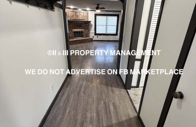 2120 East 153rd Terrace Gallery 3