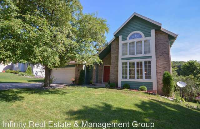 1809 Baihly Hills Dr SW - 1809 Baihly Hills Drive Southwest, Rochester, MN 55902