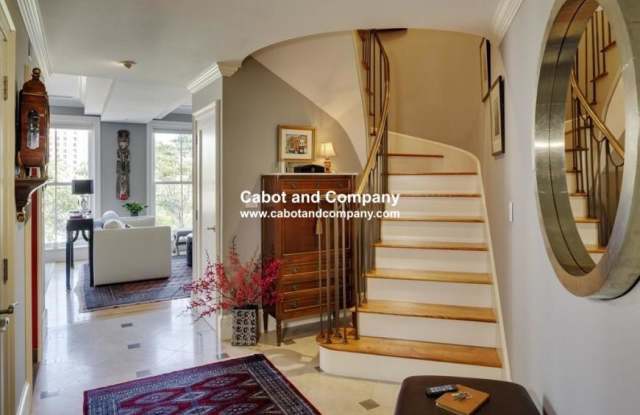 6 Edgerly Pl. Gallery 4