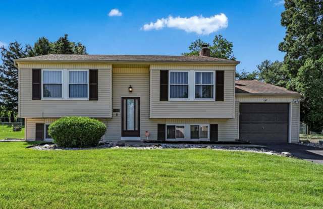 4785 Sweetbrier Drive photos photos