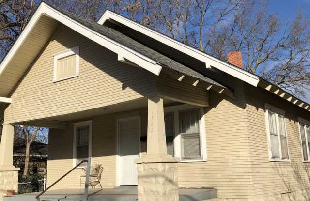 Two-bedroom house available for rent Gallery 1