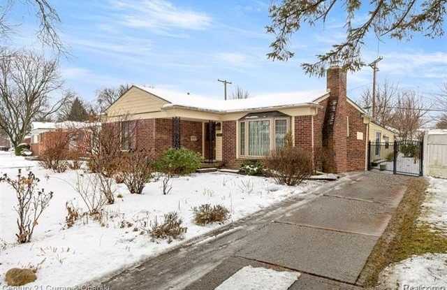 7941 N Charlesworth Street - 7941 North Charlesworth Street, Dearborn Heights, MI 48127