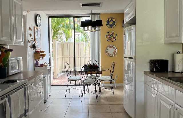 1002 Bridgewood Place Gallery 2