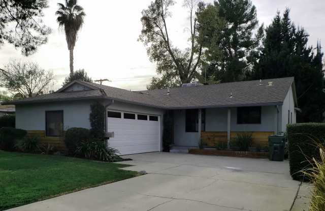 5059 Serrania Ave photos photos