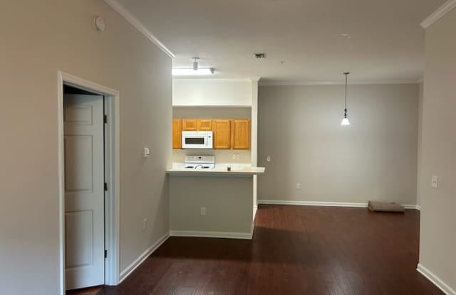 6087 Maggies Circle - 104Unit 104 Gallery 4