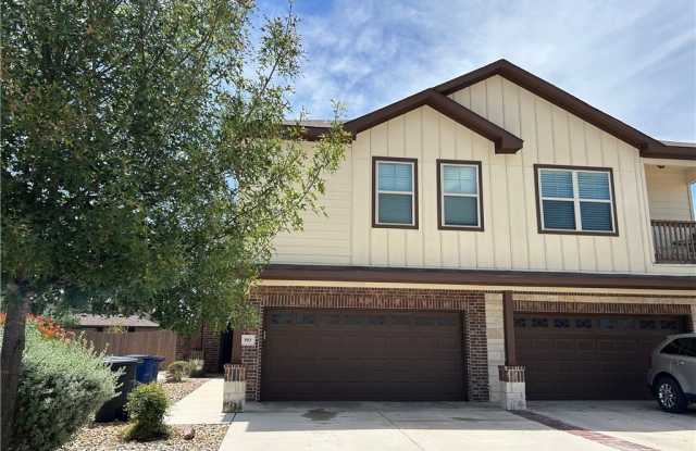 390 Creekside Curve photos photos