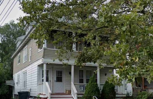 911 Milton Ave 1 - 911 Milton Avenue, Syracuse, NY 13204