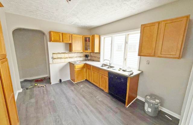3 BED 1 BATH BEAUTIFUL SINGLE HOME! photos photos