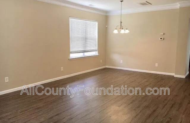 221 Meadow Wood Rd. Gallery 3