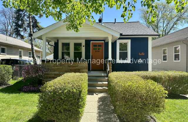 Beautifully Updated 2-Bedroom Home w/ 2-Car Garage Near Martin Road Park! photos photos