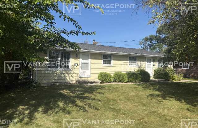 1715 Eastman Avenue - 1715 Eastman Avenue, Green Bay, WI 54308