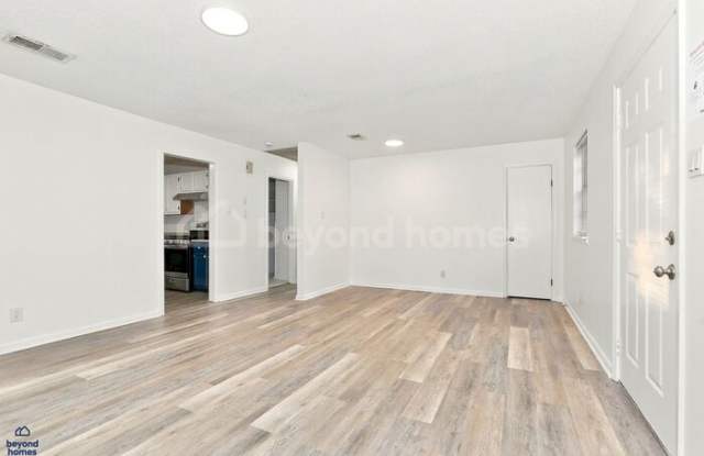5816 Wisteria Court Gallery 4