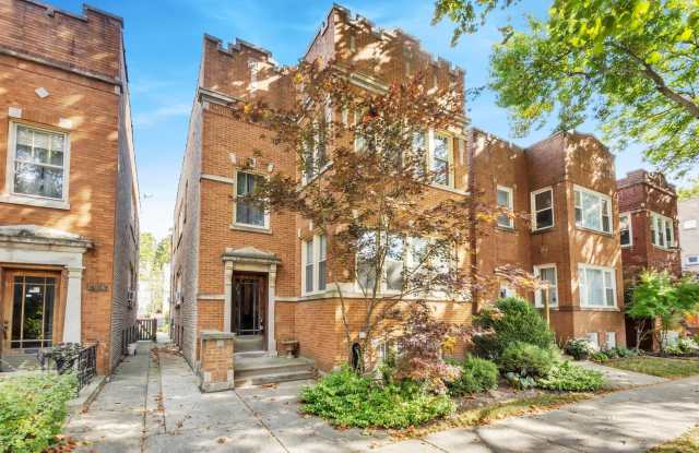 5917 N Campbell Avenue photos photos
