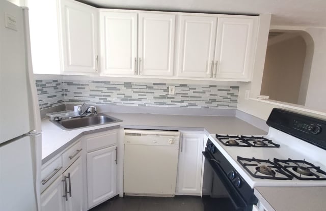 25 S End Rd Fl 2 - 25 South End Road, East Haven, CT 06512