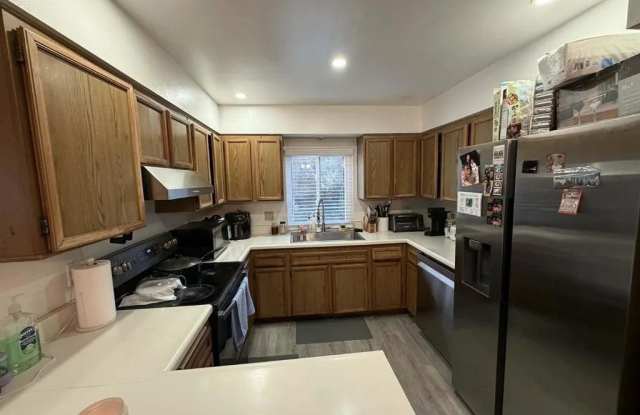 1512 Concord Way A Gallery 3