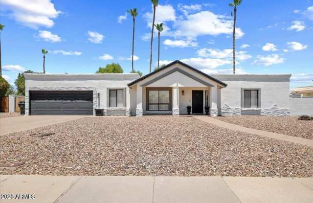 6828 E LUDLOW Drive photos photos