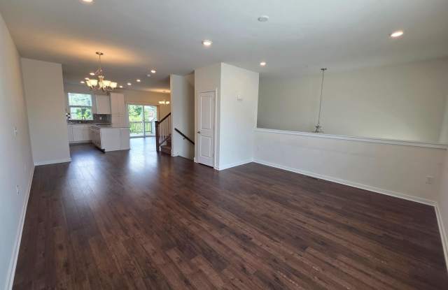 1802 BOULDER Drive Gallery 4