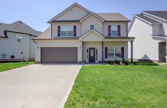 HUGE bedrooms and lots of space. Go! See! Rent!! - 222 Elwell Road, Clarksville, TN 37042 HUGE bedrooms and lots of space. Go! See! Rent!! - 222 Elwell Road, Clarksville, TN 37042